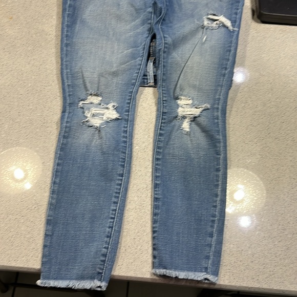 Abercrombie & Fitch ankle Jean size 4 waist 27 length 2 - Picture 2 of 5